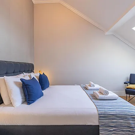 Apartmán Santa Justa 24 *