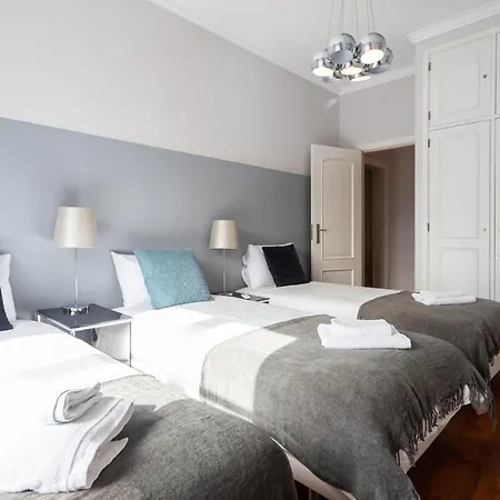 Apartment Santa Justa 24 Downtown Lisbon