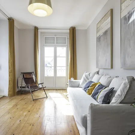 Apartment Santa Justa 24 Downtown Lisbon