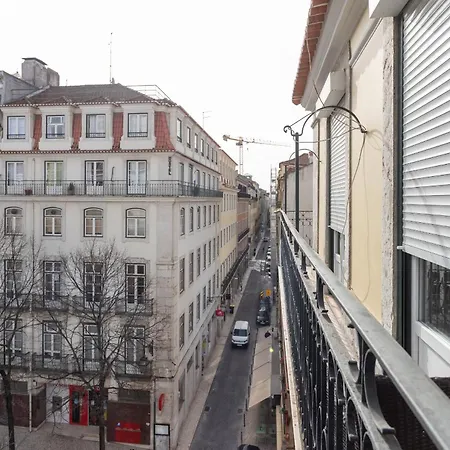 Santa Justa 24 Downtown Apartment *